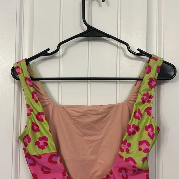 Farm Rio Maxi Leopard Patch One Piece Swimsuit Large - Picture 8 of 12